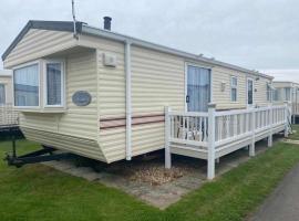 Family owned caravan, hotel din Skegness