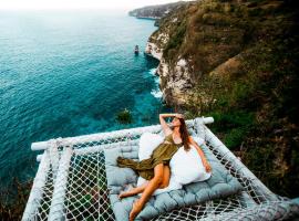 Tropical Glamping Nusa Penida Diamond Beach - Cliff Side Edge โรงแรมในนูซาเปอนีดา