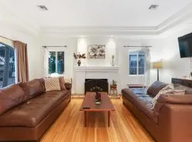 La Playa - Charming Bayside Bungalow
