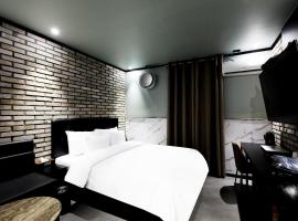 Stay 25 Hotel โรงแรมใกล้สนามบินนานาชาติกิมโป - GMPในโซล