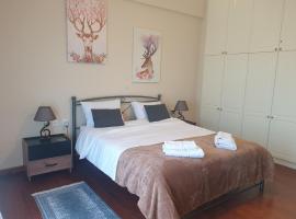 Great View City Appartment, hotel in Agios Rokkos