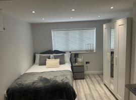 HOMESTAY HAVEN, hotel with parking in Leicester