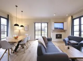 Reetland am Meer - Premium Reetdachvilla mit 3 Schlafzimmern, Sauna und Kamin H08