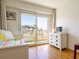 Studio Bellevue Clemenceau-2 by Interhome