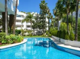 Apartment Marbella Real by Interhome