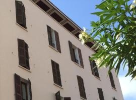 Grand Hôtel De Calvi, hotel a Calvi