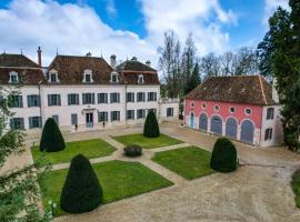 CHATEAU DE QUINCEY, hotel v destinaci Quincey