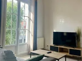 Agréable villa avec piscine à 100 m de la plage - 10B14J35