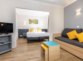 Star Of Life, hotell sihtkohas Courbevoie