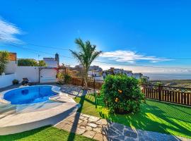 Casa Bernarda with Heated Pool, holiday home in La Cisnera