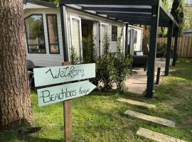 Welkom in het beachbos I Onthaasten op de Veluwe, cabaña o casa de campo en Hoenderloo