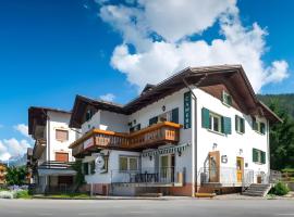 B&B Meublè Giustina, hotell i Auronzo di Cadore