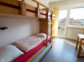 Locarno Youth Hostel, hostal en Locarno