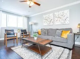 Atlanta Downtown! King Bed! Paid Onsite Parking! LM2102