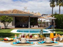 Villa Málaga Beach - Golf โรงแรมในตอร์เร เด เบนากาลบอน