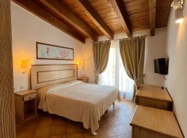 Hotel La Borgata, hotell i San Pantaleo