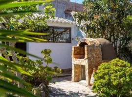Sagres, Aloha Beach House, 500 meters from Tonel beach