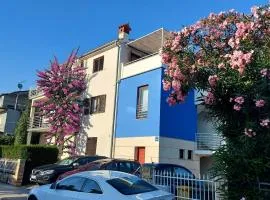 Große Wohnung in Pješčana Uvala mit Eigenem Balkon