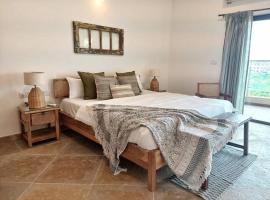 Stelliam's New 2bhk Lux Sea View Apartment in Goa, hotel in Panaji