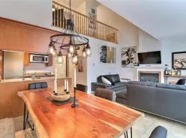 Chalet Saint-Sauveur with heated pool during Summer and Ski in Ski out!