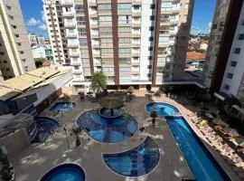 Caldas Novas - Condominio Casa da Madeira - ate 5 pessoas - PERMITIDO descer com bebida para o parque - Centro