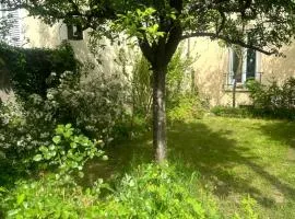 Maison avec Jardin proche Porte Maillot