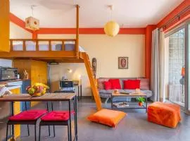 The HostMaster Ethnic Touch Feel Studio