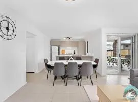 Aircabin - Edmondson Park - 4 Beds Compy House