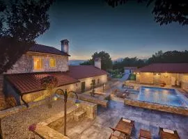 Villa Škavre by IstriaLux