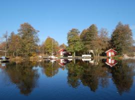 Kanalvillan, guest house in Dals Långed