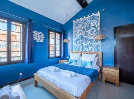 Suites Coronell d'En Vila, guest house in Perpignan