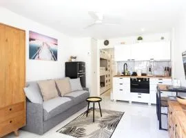 Chez James - Superbe studio avec piscine et plage à proximité