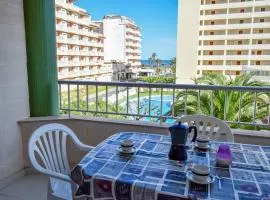 Apartamentos Azahar 3000