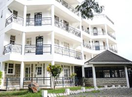 Queen's Way Resort, hotell i Kisumu