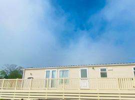 Pen y Maes Caravan, hotel i Criccieth