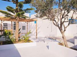 Villa The Kite House - Lovely beach house with Jacuzzi, מלון באריאנה