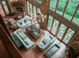 Hacienda La Perezosa en Cerro Azul