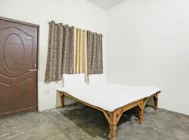 Super OYO Hotel Brothers, hotel in Bijnor