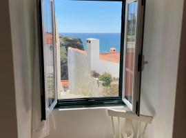 Casa Azenhas Mar, khách sạn biển ở Colares