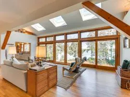 Chic Addison Home with Fire Pit on 8 Private Acres!