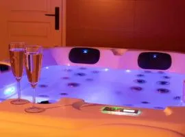 Suite & SPA privatif Domaine des Demoiselles