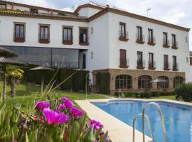 Aparthotel Rural 12 Caños, aluguel de temporada em Galaroza