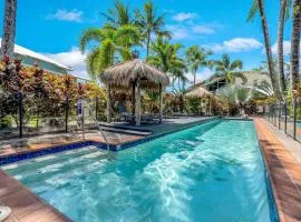 Wallaby Beach House - Resort-style Comforts