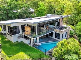 Ohana - The Ultimate Family Pool Escape