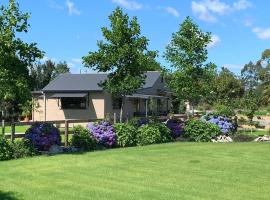 Willow Cottage Retreat, hotell sihtkohas Brightwater