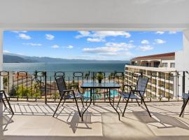 Luxury Condo in the heart of hotel zone!, apartmán v rezidenci v destinaci Puerto Vallarta
