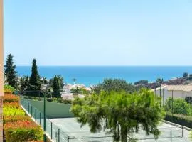 Ocean view Apartment with comfortable Terrace, 2 Swimming pools & Tennis court