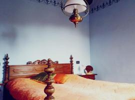 Mama Lucca bedrooms in the hills with pool, rest & eat, country house in Capannori