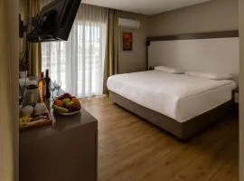 Mene City Hotel