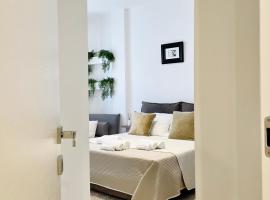 VIATOREM Suites, hotel em Torre dell'Orso